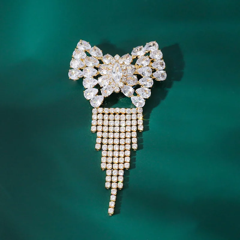 Rovaux Crystal Brooch